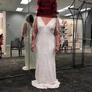 Brand new never worn David’s Bridal wedding dress
